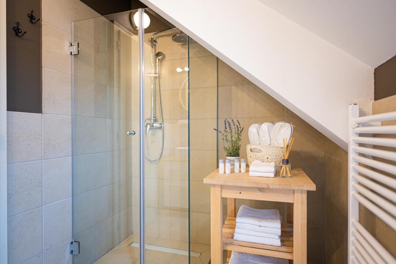 Paon Boutique Apartments Zagreb Bagian luar foto