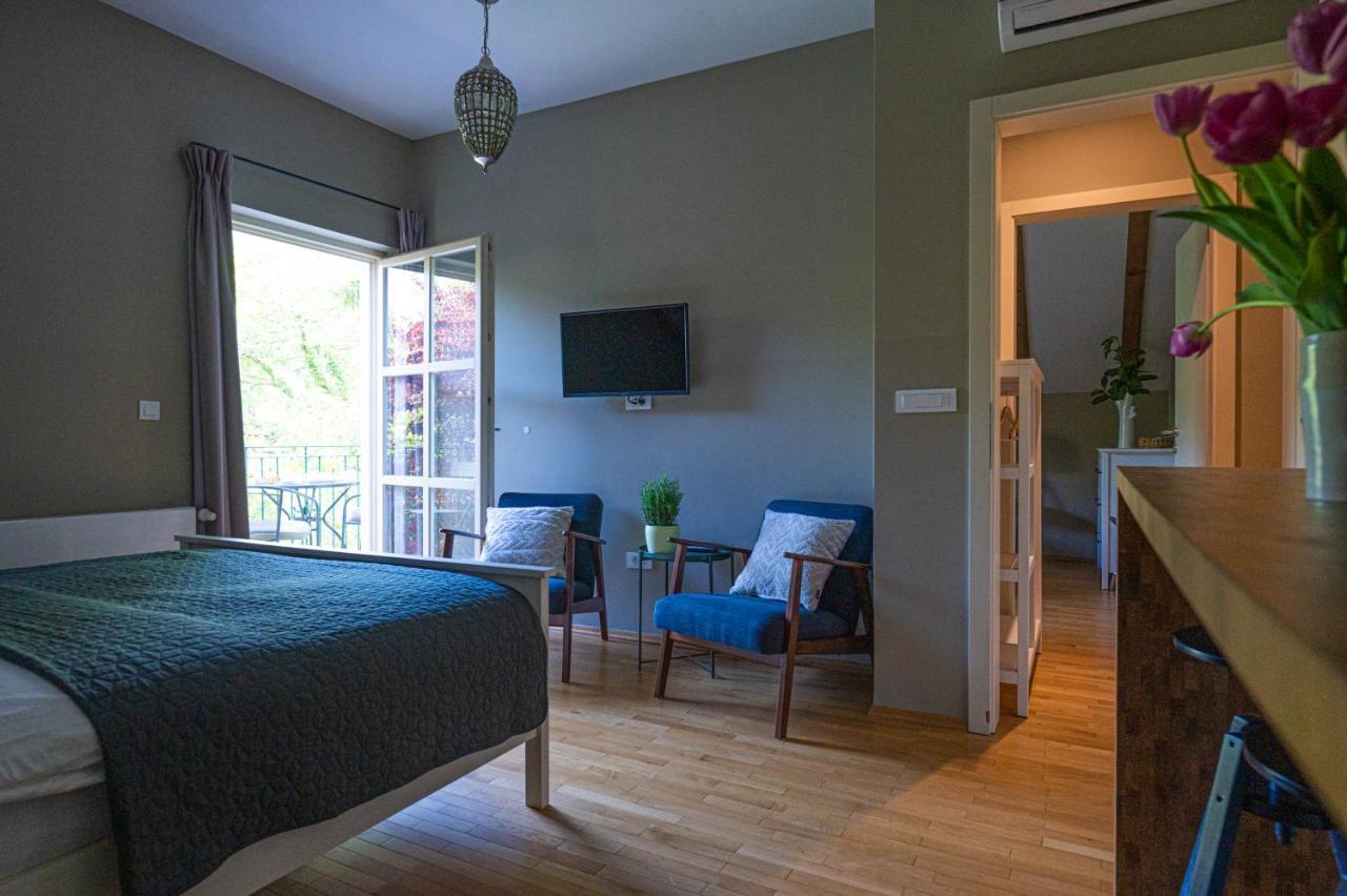Paon Boutique Apartments Zagreb Bagian luar foto